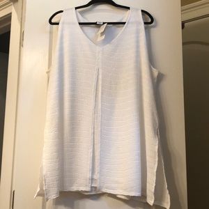 3x White sleeveless top